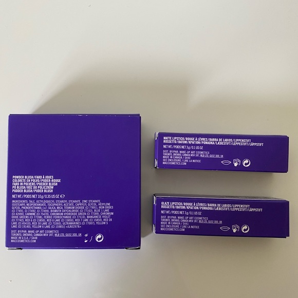 Mac Cosmetics x Selena - Picture 2 of 4